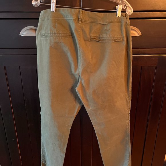 Pixie Pants - Picture 4 of 4